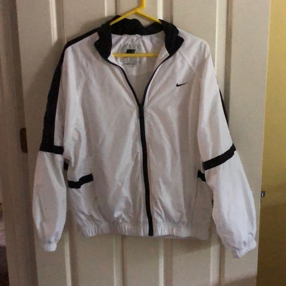 Nike nylon zip jacket. Wms size 8-10